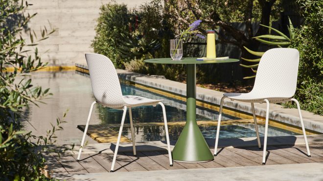 Outdoor furniture - at home, in the office and on vacation